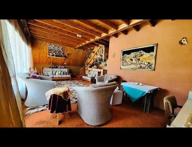 2.30HA SMALLHOLDING FOR SALE IN THEOVILLE
